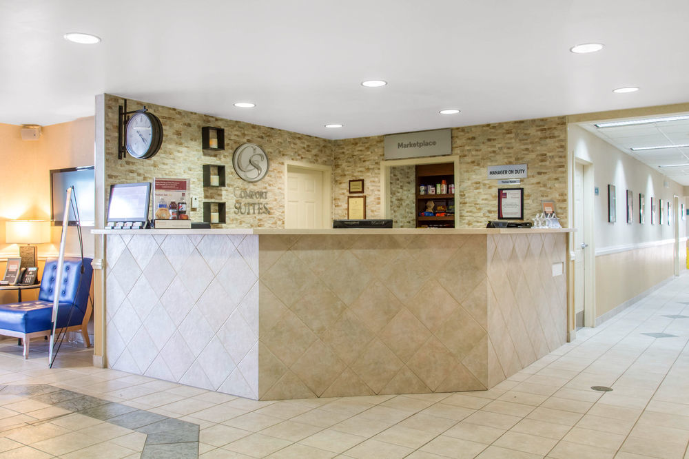 Hampton By Hilton Grand Cayman Seven Mile Beach Τζώρτζταουν Εξωτερικό φωτογραφία